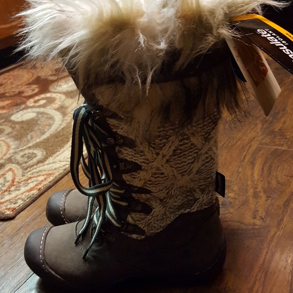 Muk Luk thinsulate boots